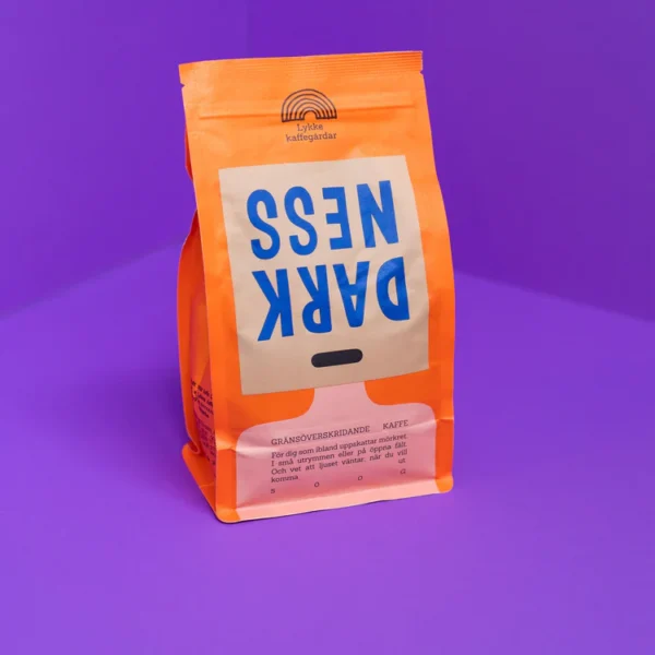 Lykke Darkness – Mörkrostat bryggkaffe med smak av kakao, pekannöt och kakdeg – 500 gram