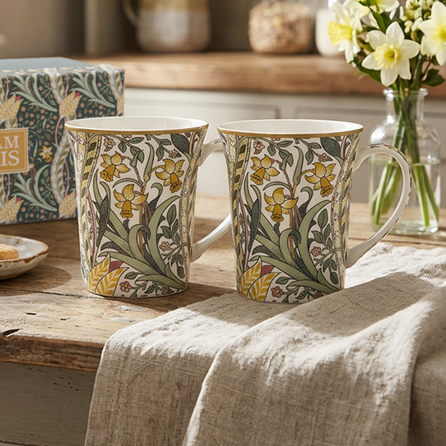 William Morris Daffodils – 2 trumpetmuggar i fint porslin